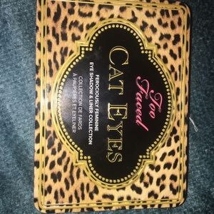 too faced cat eyes palette